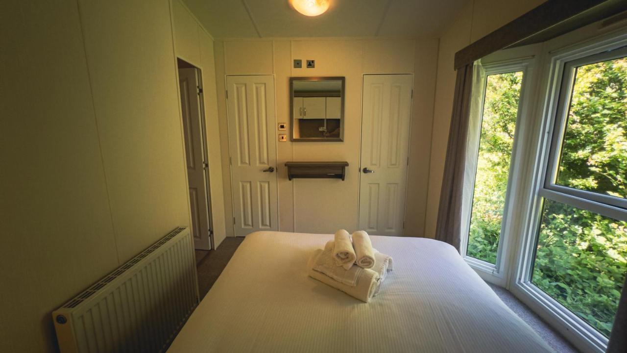 Hazel Oaks, Beautiful Lodge With Hot Tub - Sleeps 6 - Felmoor Park 莫珀斯 外观 照片